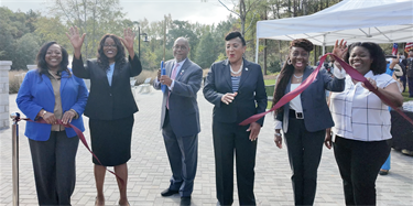 Ribbon-Cutting-Veterans-Park.png