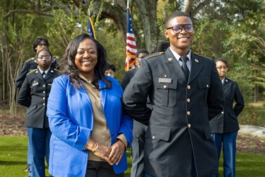 V_RibbonCutting-86.jpg